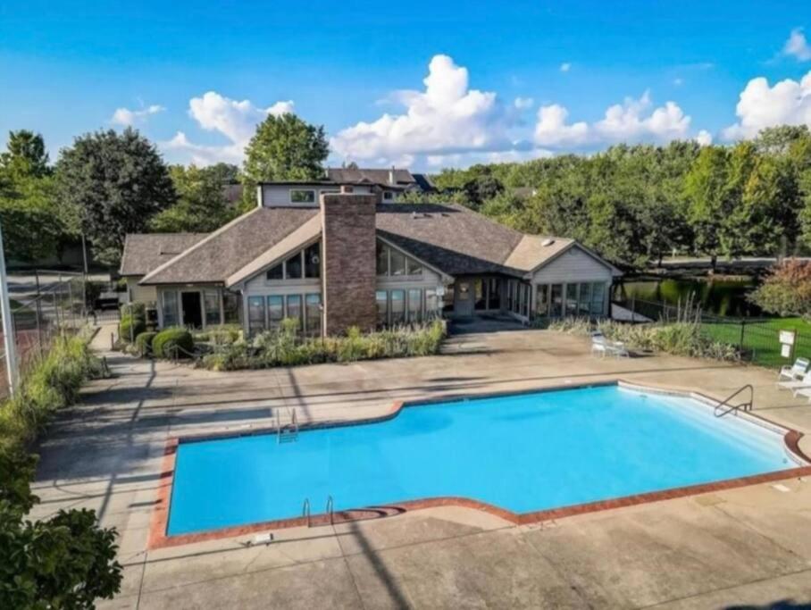 אינדיאנפוליס Watchtower Condo At Eagle Creek מראה חיצוני תמונה